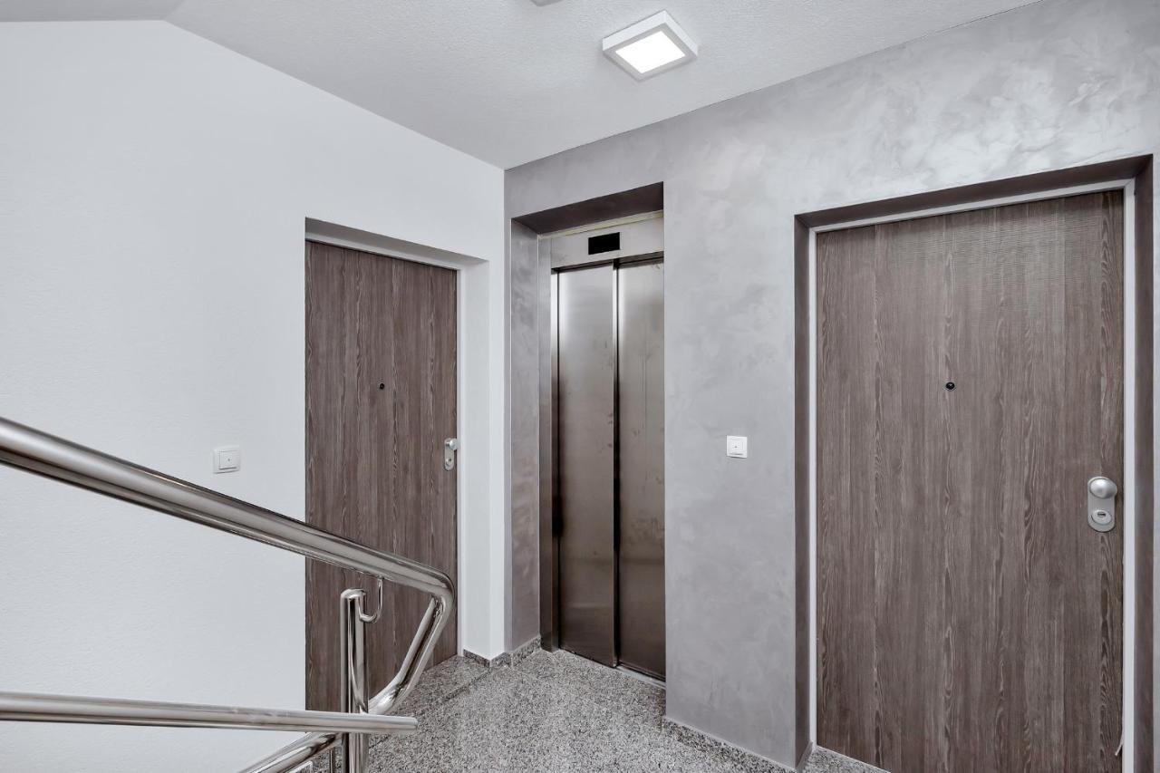 Luxury Apartment Sidro With Free Beach Parking Makarska Esterno foto