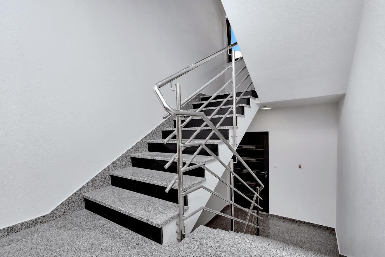 Luxury Apartment Sidro With Free Beach Parking Makarska Esterno foto
