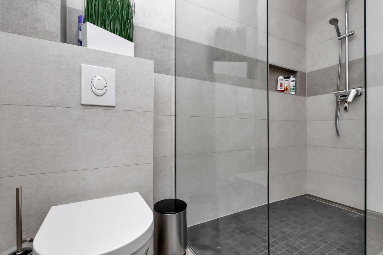 Luxury Apartment Sidro With Free Beach Parking Makarska Esterno foto